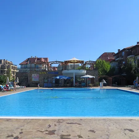Private In Apollon Complex