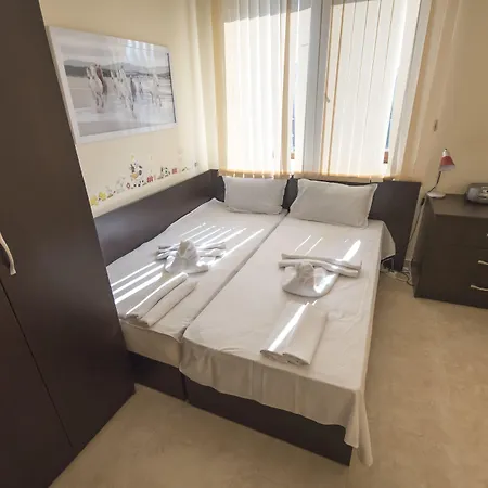 Private In Apollon Complex Apartment Ravda
