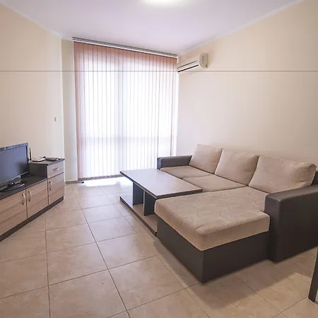 Private In Apollon Complex Apartment Ravda